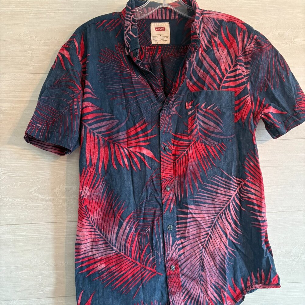 Levi's Blue and Red Casual Button Down Shirt